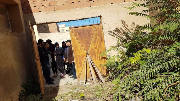 مجموعة من طلبة ماستر الاقتصاد وتدبير المؤسسات بكلية العلوم القانونية والاقتصادية والاجتماعية بوجدة يبادرون تحت إشراف الدكتور عبد الواحد بريشي إلى خلق إطار تحت اسم "يلاه نفرحوهم" للتدريب الميداني على العمل التطوعي وخلق روح المبادرة والتضامن