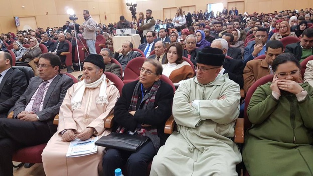  بالصور تَفَاصِيل أَكبر نَدوة وَطَنِّية شَهِدتها المِنطَقَة الشَّرقيَّة تَكريماََ للأُستاذ الحُسَين بلحَسَّاني 