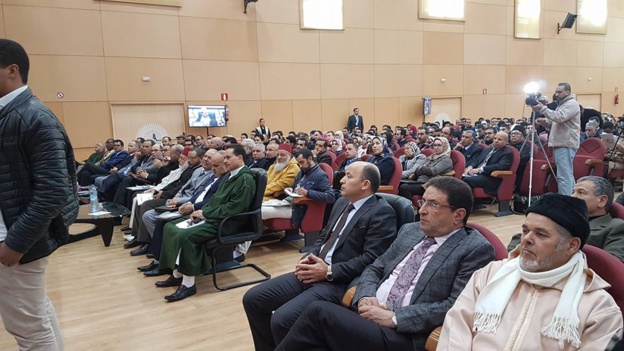  بالصور تَفَاصِيل أَكبر نَدوة وَطَنِّية شَهِدتها المِنطَقَة الشَّرقيَّة تَكريماََ للأُستاذ الحُسَين بلحَسَّاني 