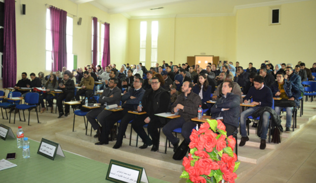 الكليـة المتعددة التخصصات بالناظور تحتضن دورة تكوينية حول موضوع "الحق في الحصول على المعلومة والسر المهني". الكليـة المتعددة التخصصات بالناظور تحتضن دورة تكوينية حول موضوع "الحق في الحصول على المعلومة والسر المهني".