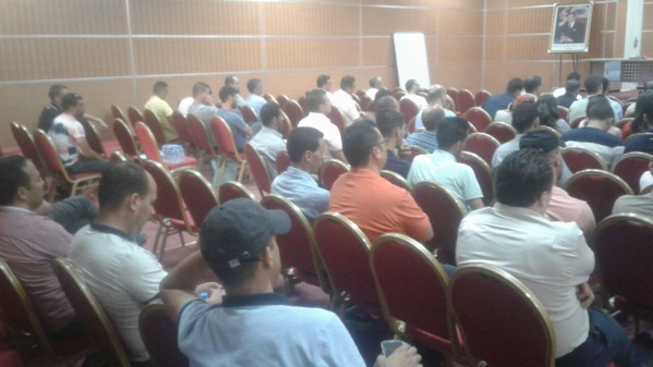 الحسيمة: الباحثون الشباب وتحدي التميز الأكاديمي موضوع لقاء علمي منظم من طرف مركز الدراسات الاجتماعية  الحسيمة: الباحثون الشباب وتحدي التميز الأكاديمي موضوع لقاء علمي منظم من طرف مركز الدراسات الاجتماعية