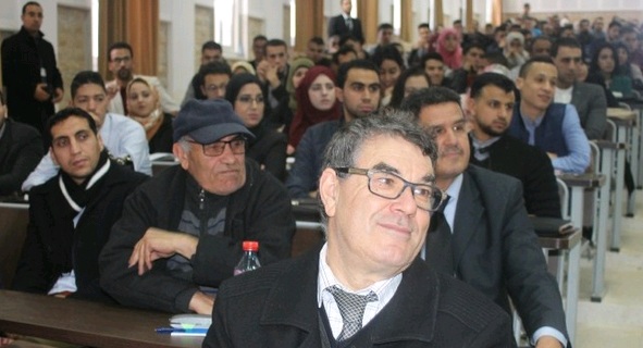 محاضرة تحت عنوان دور الميتودولوجية في اضفاء الطابع العلمي على الخطاب القانوني والاقناع به من إلقاء د/ محمد شيلح وتنظيم ماستر العقود والاعمال بالكلية المتعددة التخصصات بالناظور