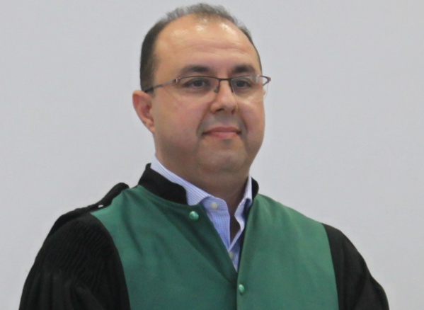 تقرير حول مناقشة أطروحة لنيل الدكتوراه في القانون الخاص تقدم بها الطالب الباحث زكرياء الغزاوي، حول موضوع: "مسطرة التحكيم التجاري الدولي بين الخضوع إلى قضاء الدولة و الاستقلالية، دراسة مقارنة"، تحت اشراف الدكتور مرزوق ايت الحاج.