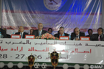 اختتام أشغال المؤتمر 27 لجمعية هيئات المحامين بالمغرب في أكادير اختتام أشغال المؤتمر 27 لجمعية هيئات المحامين بالمغرب في أكادير