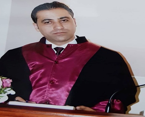 كلية العلوم القانونية والاقتصادية والاجتماعية بطنجة: تقرير أطروحة لنيل شهادة الدكتوراه في موضوع: خصوصية المواجهة البنكية لجرائم غسل الأموال، تحت إشراف الأستاذ الدكتور عبد الخالق أحمدون من إنجاز الباحث يونس الشوح كلية العلوم القانونية والاقتصادية والاجتماعية بطنجة: تقرير أطروحة لنيل شهادة الدكتوراه في موضوع: خصوصية المواجهة البنكية لجرائم غسل الأموال، تحت إشراف الأستاذ الدكتور عبد الخالق أحمدون من إنجاز الباحث يونس الشوح