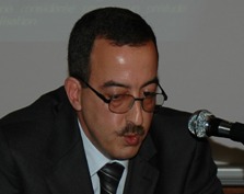 لم تغيب القراءات الاقتصادية والاجتماعية للدستور المغربي الجديد ؟ لم تغيب القراءات الاقتصادية والاجتماعية للدستور المغربي الجديد ؟