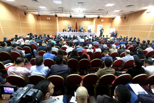 ندوة حول العقار بالحسيمة توصي بالحد من التضخم التشريعي والتأسيس لمدونة خاصة بعد تكريمها للأستاذين الدكتور إدريس الفاخوري والدكتورة دنيا مباركة ندوة حول العقار بالحسيمة توصي بالحد من التضخم التشريعي والتأسيس لمدونة خاصة بعد تكريمها للأستاذين الدكتور إدريس الفاخوري والدكتورة دنيا مباركة