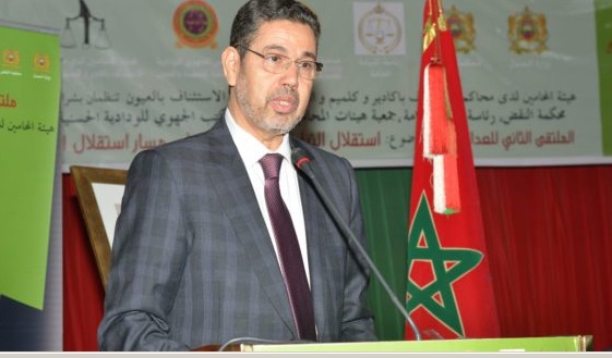 السيد الوكيل العام للملك لدى محكمة النقض ، رئيس النيابة العامة: الدستور لا يسمح للمحاكم بالتدخل في عمل الحكومة، ولا في عرقلة تصريفها لمهامها، إلاَّ في نطاق الحدود الضيقة التي تقرها القوانين السيد الوكيل العام للملك لدى محكمة النقض ، رئيس النيابة العامة: الدستور لا يسمح للمحاكم بالتدخل في عمل الحكومة، ولا في عرقلة تصريفها لمهامها، إلاَّ في نطاق الحدود الضيقة التي تقرها القوانين