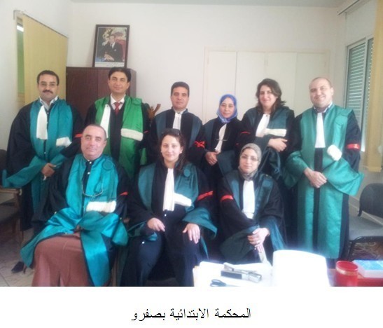 بداية الحراك القضائي بالمغرب أزيد من 3000 قاض يحملون شارة الاحتجاج
