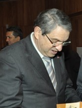 لقاء تواصلي بين رئيس نادي قضاة المغرب وقضاة متدربين بالمعهد العالي للقضاء لقاء تواصلي بين رئيس نادي قضاة المغرب وقضاة متدربين بالمعهد العالي للقضاء