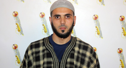 شهيد الحنطلاوي صَوْتٌ رَخِيم يسافر بحشد المصلين من مسجد كرونة الكبير الى الحرم المكي شهيد الحنطلاوي صَوْتٌ رَخِيم يسافر بحشد المصلين من مسجد كرونة الكبير الى الحرم المكي