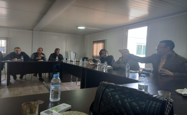 تقرير حول زيارة ميدانية قام بها طلبة ماستر الإدارة، حقوق الإنسان والديمقراطية تقرير حول زيارة ميدانية قام بها طلبة ماستر الإدارة، حقوق الإنسان والديمقراطية