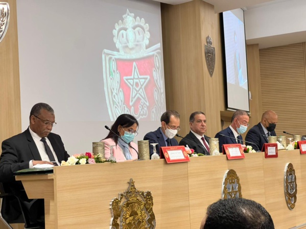 وزارة العدل تشارك في لقاء رفيع المستوى حول آلية تمويل الدولة لتغذية الأشخاص الموضوعين تحت الحراسة النظرية والأحداث المحتفظ بهم وزارة العدل تشارك في لقاء رفيع المستوى حول آلية تمويل الدولة لتغذية الأشخاص الموضوعين تحت الحراسة النظرية والأحداث المحتفظ بهم