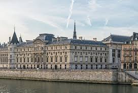 La cour de cassation en france: Rapport annuel 2021 