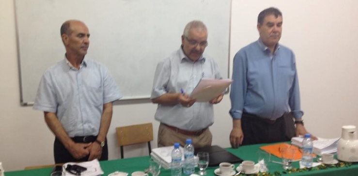 ماستر قانون العقود والعقار: مناقشة رسالة تحت عنوان تفويت العقار عن طريق التبرع – عقد الصدقة نموذجا تحت إشراف الدكتور الحسين بلحساني تقدمت بها الباحثة هند بربوشي ماستر قانون العقود والعقار: مناقشة رسالة تحت عنوان تفويت العقار عن طريق التبرع – عقد الصدقة نموذجا تحت إشراف الدكتور الحسين بلحساني تقدمت بها الباحثة هند بربوشي