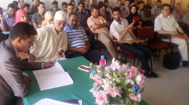 ماستر قانون العقود والعقار: مناقشة رسالة تحت عنوان الحماية القانونية والقضائية للزبون في عقد الاعتماد البسيط  تحت إشراف  الدكتورة دنيا مباركة تقدم بها الباحث محمد الصالحي
