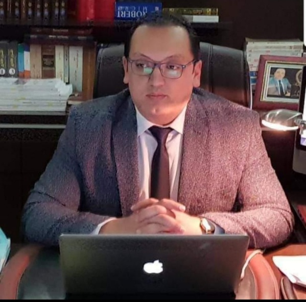 قائمة متكاملة للأسئلة المتعددة الإختيار في المادة الإدارية من إنجاز الدكتور نبيل تقني المحامي بهيئة وجدة  