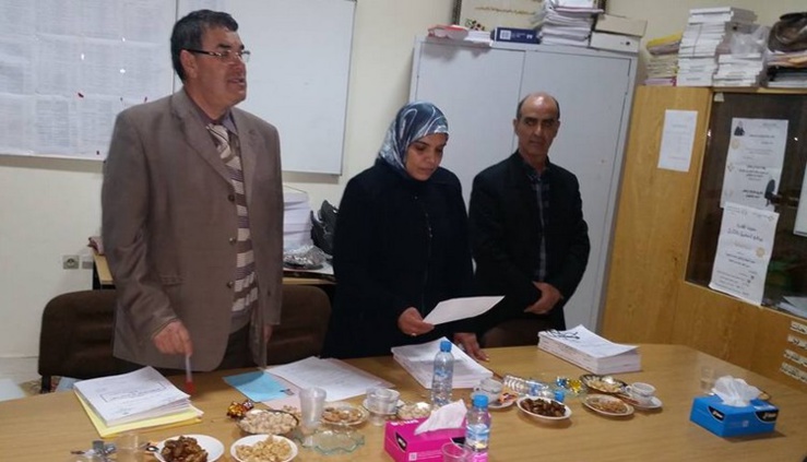ماستر قانون العقود والعقار: مناقشة رسالة في موضوع  العقود المبرمة وفق القوانين العقارية الخاصة – دراسة للقانونين 90/25 و 00/18  تحت إشراف الدكتورة غزال وردة  تقدم بها الباحث كريم طجيو