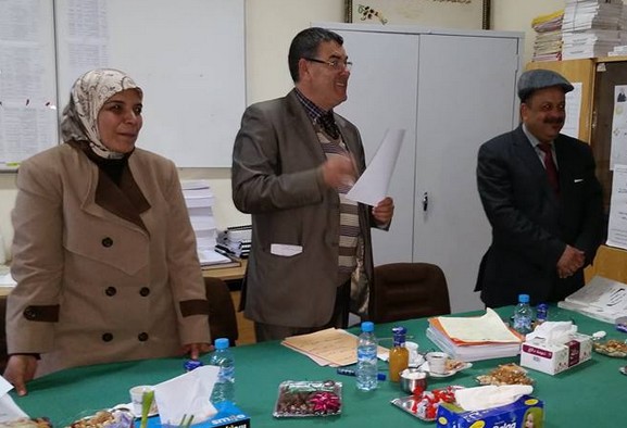 ماستر قانون العقود والعقار: مناقشة رسالة في موضوع نطاق سلطات مالك العقار المحجوز تنفيذيا تحت إشراف الدكتور سعيد الروبيو تقدم بها الباحث محمد الجوهري ماستر قانون العقود والعقار: مناقشة رسالة في موضوع نطاق سلطات مالك العقار المحجوز تنفيذيا تحت إشراف الدكتور سعيد الروبيو تقدم بها الباحث محمد الجوهري