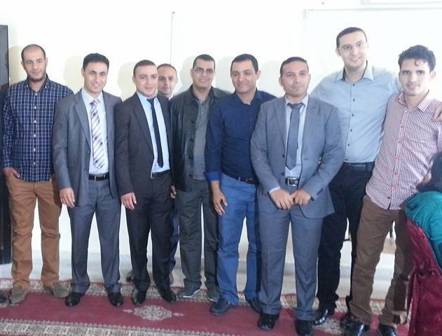 ماستر: قانون الأعمال مناقشة رسالة في موضوع: إشكالات الاكراه البدني بين النظرية والتطبيق تحت اشراف الدكتور عبد الرحيم بن بوعيدة تقدم بها الباحث هشام آيت الحاج ماستر: قانون الأعمال مناقشة رسالة في موضوع: إشكالات الاكراه البدني بين النظرية والتطبيق تحت اشراف الدكتور عبد الرحيم بن بوعيدة تقدم بها الباحث هشام آيت الحاج