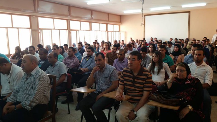 فريق عمل الموقع ومجلة العلوم القانونية ينظمون حفل تكريم للأستاذة دنيا مباركة والأستاذ إدريس الفاخوري بمقر كلية الحقوق بوجدة