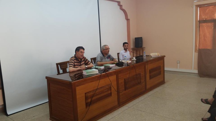 فريق عمل الموقع ومجلة العلوم القانونية ينظمون حفل تكريم للأستاذة دنيا مباركة والأستاذ إدريس الفاخوري بمقر كلية الحقوق بوجدة