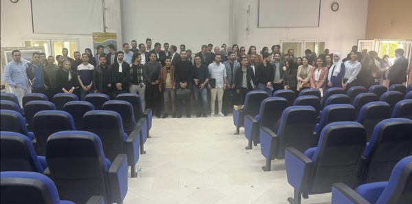 وجدة: محاضرة في موضوع "تأملات حول مشروع قانون المسطرة المدنية" من إلقاء د/ عز الدين الماحي وجدة: محاضرة في موضوع "تأملات حول مشروع قانون المسطرة المدنية" من إلقاء د/ عز الدين الماحي