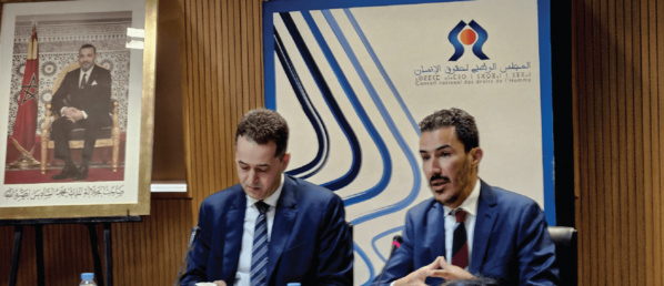 ذ/ عبد الكريم الأعزاني: الواقع العملي أفرز مجموعة من الإشكالات تتطلب اقتراح تدابير وآليات كفيلة بتتبع تنفيذ الكفالة ومراقبة شؤون الطفل المكفول وضمان حقوقه الأساسية ذ/ عبد الكريم الأعزاني: الواقع العملي أفرز مجموعة من الإشكالات تتطلب اقتراح تدابير وآليات كفيلة بتتبع تنفيذ الكفالة ومراقبة شؤون الطفل المكفول وضمان حقوقه الأساسية