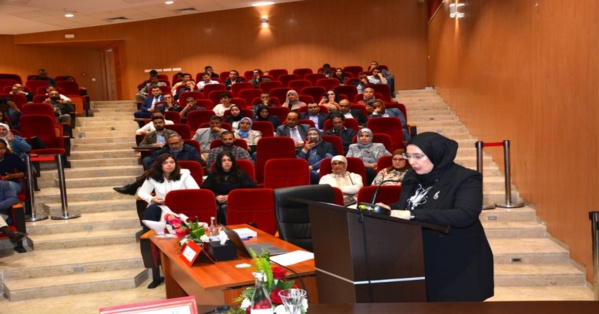 الرباط: مناقشة أطروحة للباحثة مارية جوهري في موضوع "عقود الشراكة بين القطاعين العام والخاص، مقاربة جديدة لتمويل وإنجاز المشاريع العمومية: دراسة مقارنة في ضوء التشريع والممارسة الدولية" الرباط: مناقشة أطروحة للباحثة مارية جوهري في موضوع "عقود الشراكة بين القطاعين العام والخاص، مقاربة جديدة لتمويل وإنجاز المشاريع العمومية: دراسة مقارنة في ضوء التشريع والممارسة الدولية"