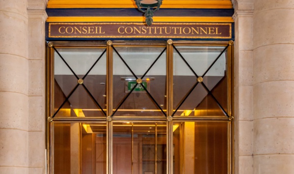 Élections législatives "FR" : le Conseil constitutionnel rappelle la hiérarchie des normes Élections législatives "FR" : le Conseil constitutionnel rappelle la hiérarchie des normes
