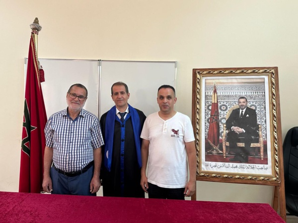 الناظور: مناقشة رسالة لنيل دبلوم الماستر للباحث يونس أطويلي تحت عنوان دور القاضي المدني في حماية اطراف العقد الناظور: مناقشة رسالة لنيل دبلوم الماستر للباحث يونس أطويلي تحت عنوان دور القاضي المدني في حماية اطراف العقد