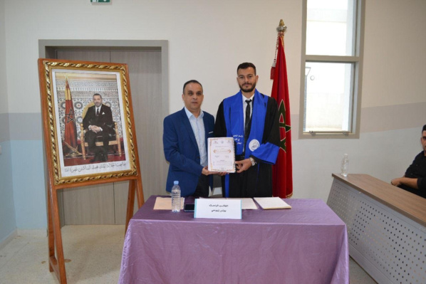 الناظور: مناقشة رسالة للباحث يونس زريوحي في موضوع  قابلية العقد للإبطال ومبدأ استقرار المعاملات الناظور: مناقشة رسالة للباحث يونس زريوحي في موضوع  قابلية العقد للإبطال ومبدأ استقرار المعاملات