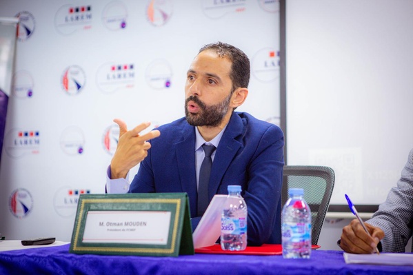 حوار مع السيد رئيس منتدى الباحثين بوزارة الاقتصاد والمالية، د/ عثمان مودن يستعرض سياقات اعداد مشروع قانون المالية 2025؛ ورهاناته وإكراهاته. حوار مع السيد رئيس منتدى الباحثين بوزارة الاقتصاد والمالية، د/ عثمان مودن يستعرض سياقات اعداد مشروع قانون المالية 2025؛ ورهاناته وإكراهاته.