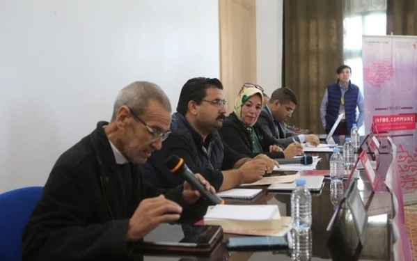 وجدة: ندوة في موضوع قانون الحق في الحصول على المعلومات في ضوء المراجعة المرتقبة وجدة: ندوة في موضوع قانون الحق في الحصول على المعلومات في ضوء المراجعة المرتقبة