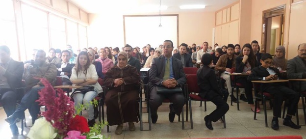 مناقشة أطروحة لنيل الدكتوراه في القانون الخاص في موضوع: الملك الخاص للدولة بين تكوين وتحصين رصيدها العقاري تحت إشراف الدكتور إدريس الفاخوري للباحثة حليمة قليش مناقشة أطروحة لنيل الدكتوراه في القانون الخاص في موضوع: الملك الخاص للدولة بين تكوين وتحصين رصيدها العقاري تحت إشراف الدكتور إدريس الفاخوري للباحثة حليمة قليش