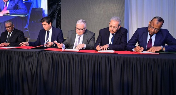 توقيع ميثاق شبكة التعاون والتنسيق في مجال تدبير منازعات الدولة والوقاية منها توقيع ميثاق شبكة التعاون والتنسيق في مجال تدبير منازعات الدولة والوقاية منها