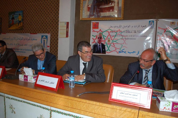 تقرير حول أشغال الندوة العلمية المنظمة تكريما للأستاذ الدكتور إدريس الفاخوري من طرف جمعية التراث والتواصل الأورومتوسطي  بقصر المؤتمرات بفاس يوم 30 أبريل 2016 .
