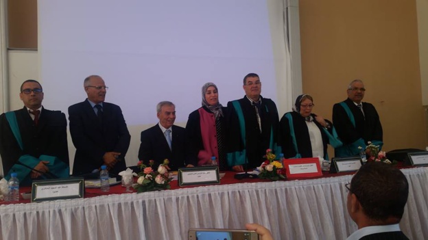 و ت ب في قانون العقود والعقار: مناقشة أطروحة لنيل الدكتوراه في القانون الخاص في موضوع: نظام أراضي الجموع بين المتطلبات القانونية ورهانات التنمية  تحت إشراف الدكتور إدريس الفاخوري  للباحثة حياة البجدايني. و ت ب في قانون العقود والعقار: مناقشة أطروحة لنيل الدكتوراه في القانون الخاص في موضوع: نظام أراضي الجموع بين المتطلبات القانونية ورهانات التنمية  تحت إشراف الدكتور إدريس الفاخوري  للباحثة حياة البجدايني.