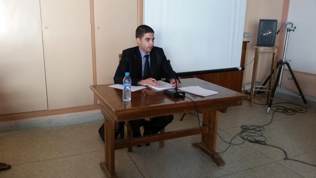 مناقشة رسالة في موضوع الحماية القانونية للمشتري في التجزئات العقارية – دراسة في ضوء القانون 90-25  تحت إشراف الدكتور محمد شهيب تقدم بها الب مناقشة رسالة في موضوع الحماية القانونية للمشتري في التجزئات العقارية – دراسة في ضوء القانون 90-25  تحت إشراف الدكتور محمد شهيب تقدم بها الب