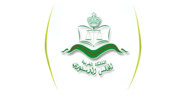 قرار المجلس الدستوري بشأن القانون التنظيمي رقم 64.14 بتحديد شروط وكيفيات ممارسة الحق في تقديم الملتمسات في مجال التشريع قرار المجلس الدستوري بشأن القانون التنظيمي رقم 64.14 بتحديد شروط وكيفيات ممارسة الحق في تقديم الملتمسات في مجال التشريع