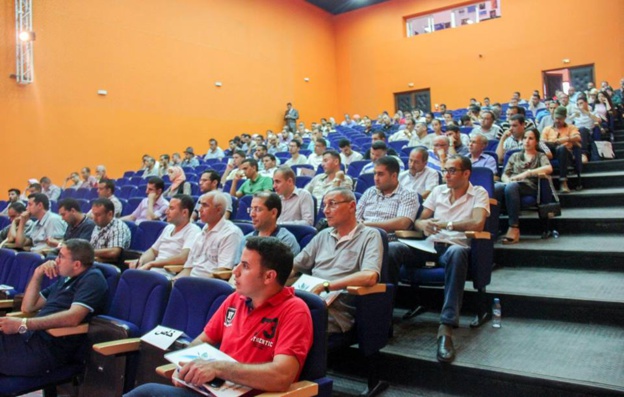 الحسيمة: مركز الدراسات القانونية والاجتماعية يناقش قضية الصحراء من خلال قراءة في المسار والمقاربات الحسيمة: مركز الدراسات القانونية والاجتماعية يناقش قضية الصحراء من خلال قراءة في المسار والمقاربات