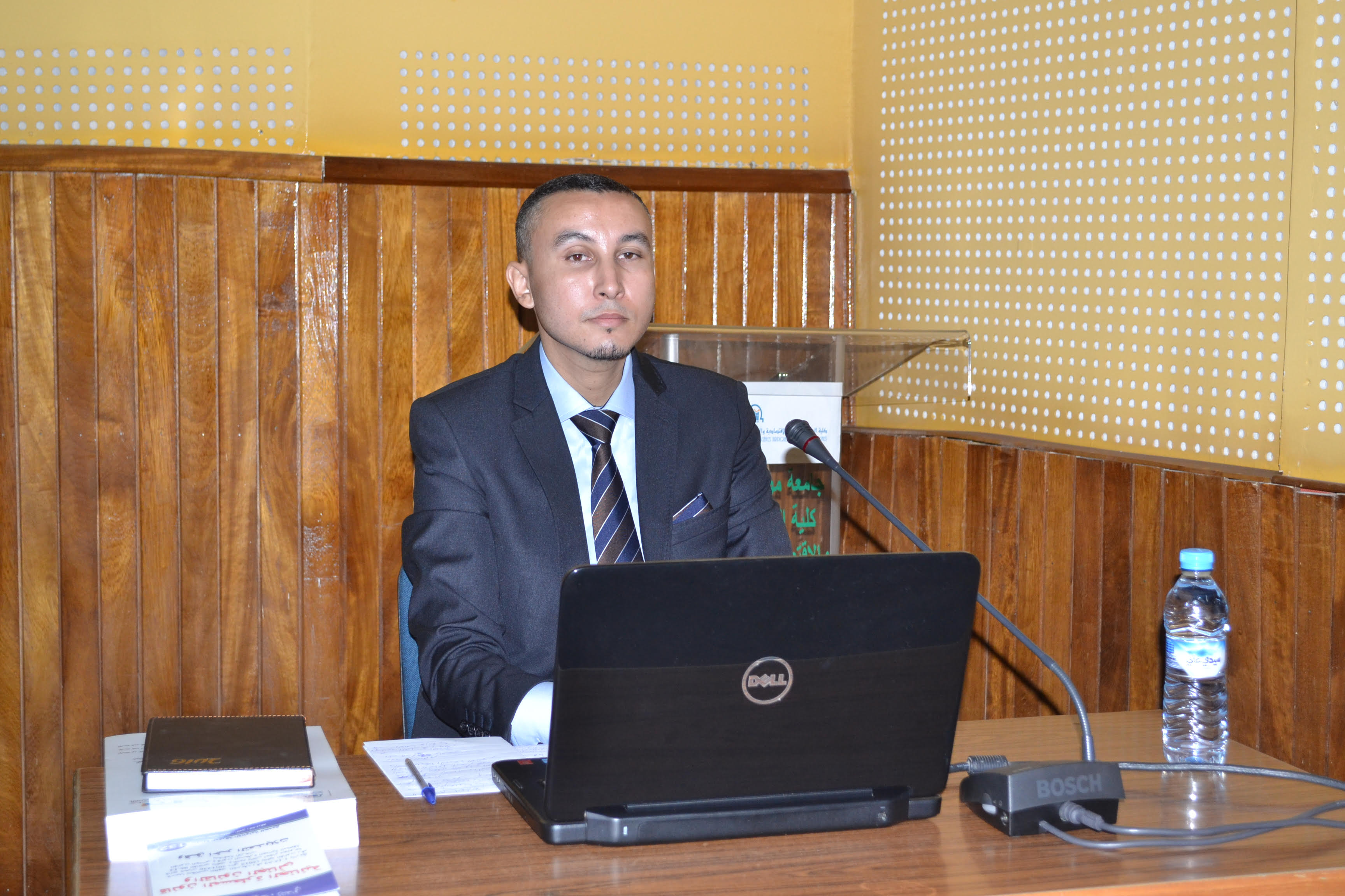 مناقشة رسالة لنيل دبلوم الماستر في القانون الخاص حول موضوع "السياسة الجنائية في مجال مكافحة الإرهاب وتمويله بالمغرب" تحت إشراف الدكتور نور الدين العمراني تقدم بها الطالب الباحث الزهري عماد مناقشة رسالة لنيل دبلوم الماستر في القانون الخاص حول موضوع "السياسة الجنائية في مجال مكافحة الإرهاب وتمويله بالمغرب" تحت إشراف الدكتور نور الدين العمراني تقدم بها الطالب الباحث الزهري عماد