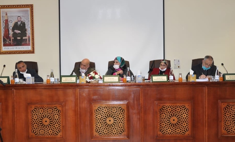 الباحثة هاجر السعيدي القاضية بالمحكمة الإدارية بالرباط  تناقش أطروحتها لنيل الدكتوراه في الحقوق في موضوع حماية المقترض في منازعات عقود الائتمان الاستهلاكي الباحثة هاجر السعيدي القاضية بالمحكمة الإدارية بالرباط  تناقش أطروحتها لنيل الدكتوراه في الحقوق في موضوع حماية المقترض في منازعات عقود الائتمان الاستهلاكي