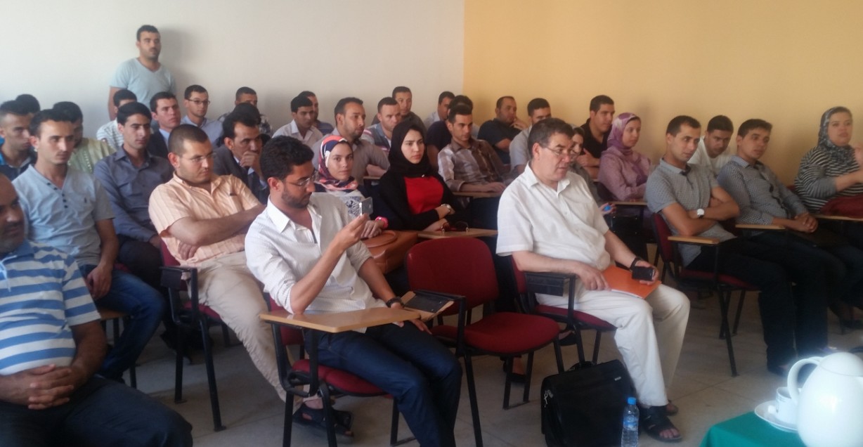 ماستر قانون العقود والعقار: مناقشة رسالة تحت عنوان الأسباب المشروعة لإنهاء عقد الشغل – عدم الكفاءة المهنية نموذجا - تحت إشراف الدكتور  الدكتورة دنيا مباركة تقدم بها الباحث عيسى اليحياوي ماستر قانون العقود والعقار: مناقشة رسالة تحت عنوان الأسباب المشروعة لإنهاء عقد الشغل – عدم الكفاءة المهنية نموذجا - تحت إشراف الدكتور  الدكتورة دنيا مباركة تقدم بها الباحث عيسى اليحياوي