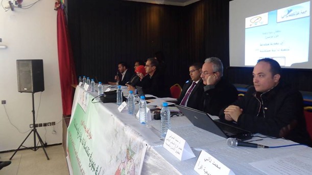 تقرير حول الندوة الوطنية المنظمة ببلدية ميضار حول موضوع أية جهوية متقدمة لتنمية ترابية مستقبلية تقرير حول الندوة الوطنية المنظمة ببلدية ميضار حول موضوع أية جهوية متقدمة لتنمية ترابية مستقبلية