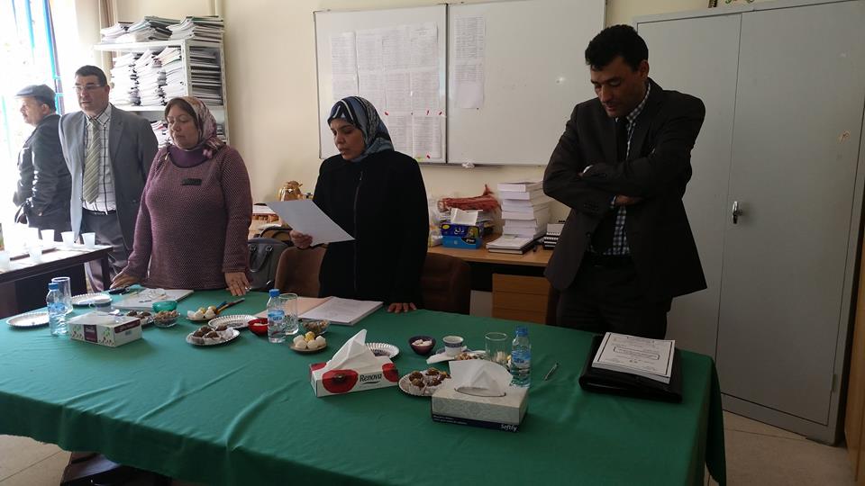 ماستر قانون العقود والعقار: مناقشة رسالة في موضوع القوة الثبوتية للورقة العرفية وطرق الطعن فيها تحت إشراف الدكتورة غزال وردة تقدم بها الباحث جواد الفرح
