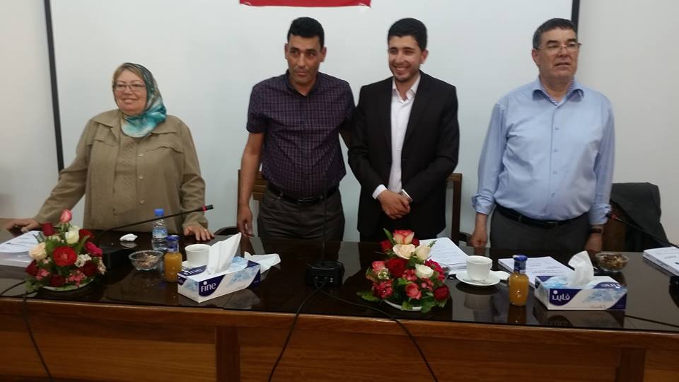 مناقشة رسالة في موضوع وضعية الغير المقيد عن حسن نية بالسجل العقاري تحت إشراف الدكتور سعيد الروبيو تقدم بها الباحث عبد الغفور العوداتي مناقشة رسالة في موضوع وضعية الغير المقيد عن حسن نية بالسجل العقاري تحت إشراف الدكتور سعيد الروبيو تقدم بها الباحث عبد الغفور العوداتي