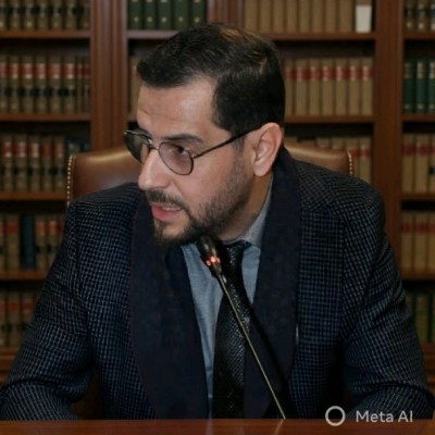 تأملات في عدم دستورية منع الخبرة المهنية الإدارية من الولوج للمحاماة: قراءة في ضوء المادتين 7 و13 من قانون تنظيم مهنة المحاماة