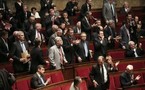 البرلمان الفرنسي يقر منع النقاب في الأماكن العامة